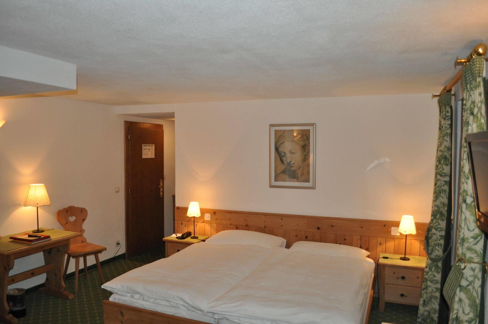 Hotel Bernina Pontresina Eksteriør billede